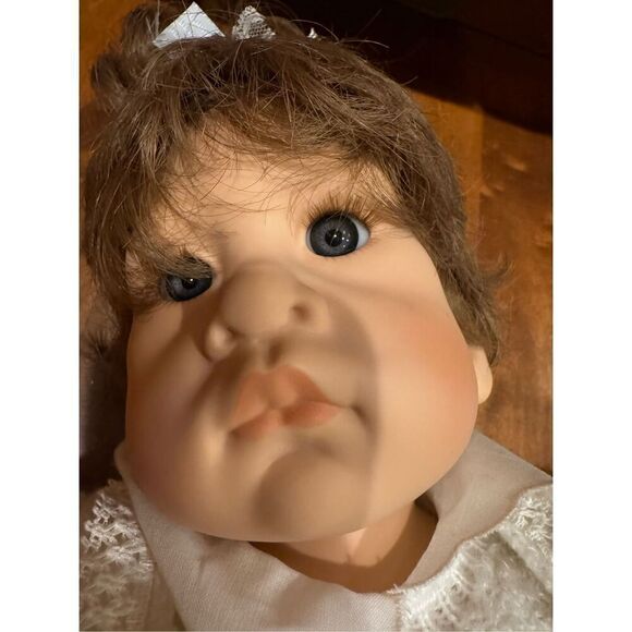 Vintage 1989 Julie good Kruger reborn collectors doll - Picture 4 of 4